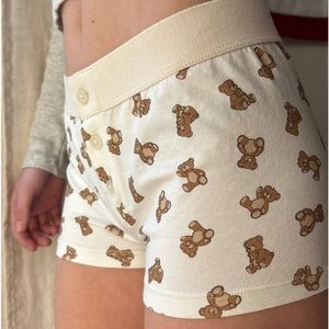 Brandy melville teddy bear boy shorts underwear